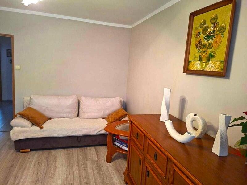 Przestronne 3-pokojowe mieszkanie z balkonem, piwnicą i możliwością kredytu Gliwice, osiedle Kopernika, Kopernika  64m2 Foto 1