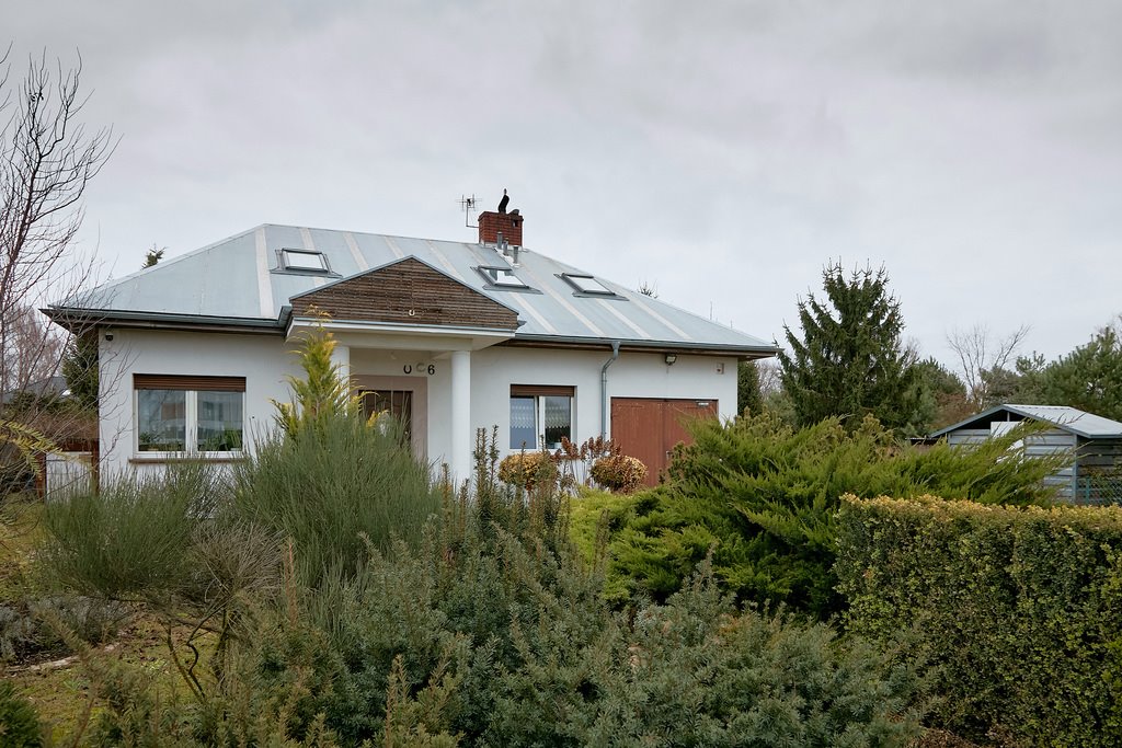 Przestronny dom w Rabowicach z dużą działką i garażem Rabowice, Bliska  159m2 Foto 1