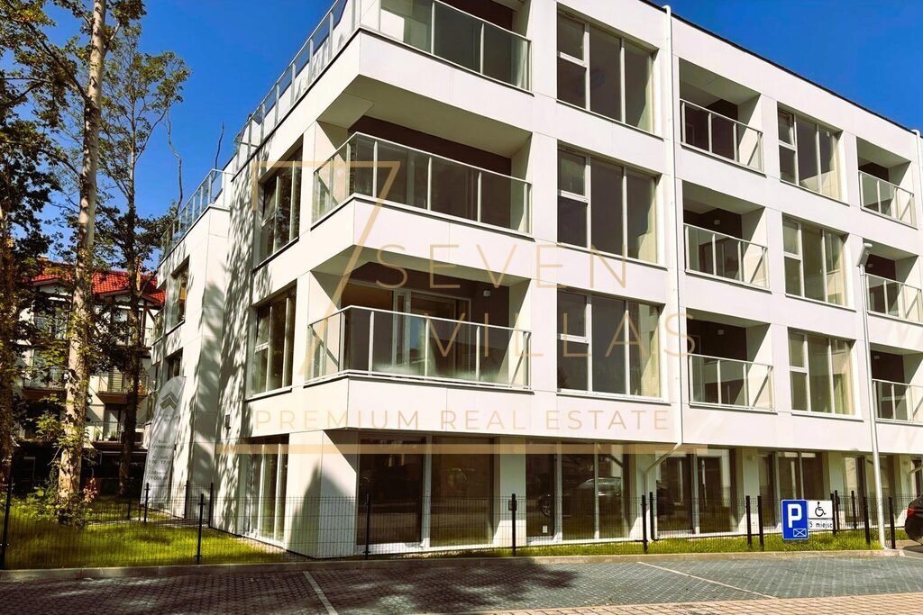 Apartament z ogródkiem i panoramicznymi oknami nad Bałtykiem Mielno, Sosnowa  45m2 Foto 1