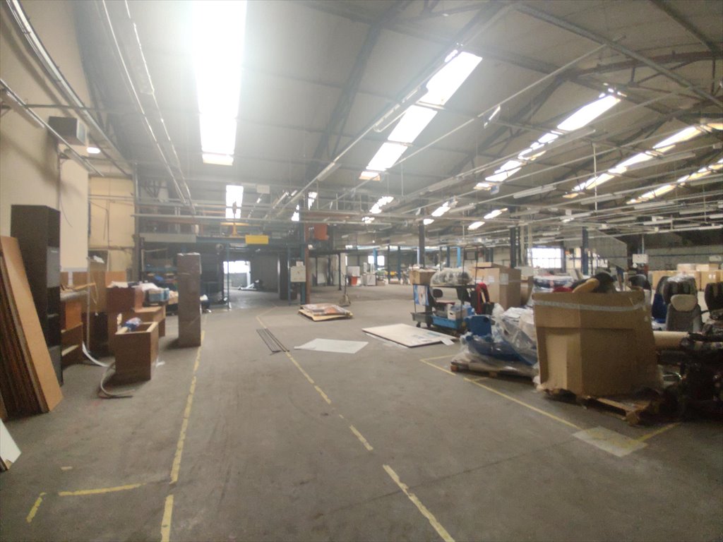 Hala przemysłowa 2000 m² z biurami i placem w Poznaniu Poznań  2 000m2 Foto 1