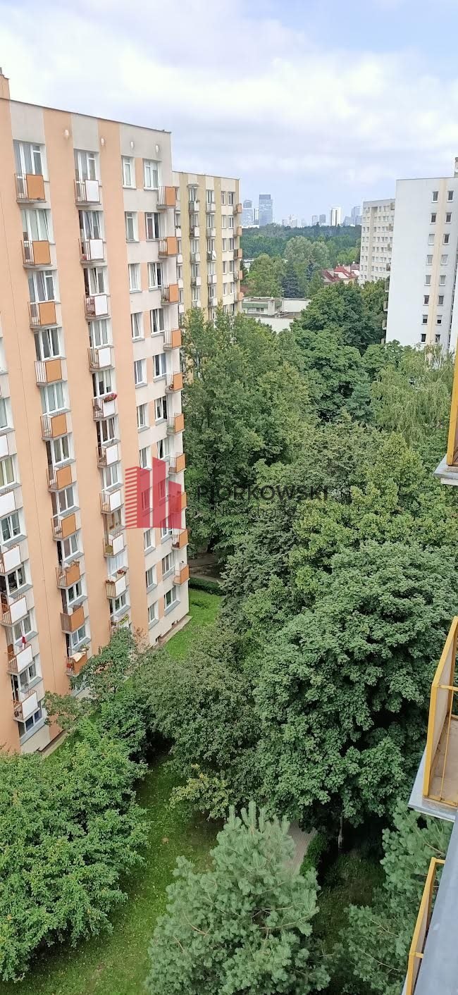 Sprzedam 3-pokojowe mieszkanie 50 m² z balkonem i piwnicą Warszawa, Mokotów, Wyględów  50m2 Foto 1