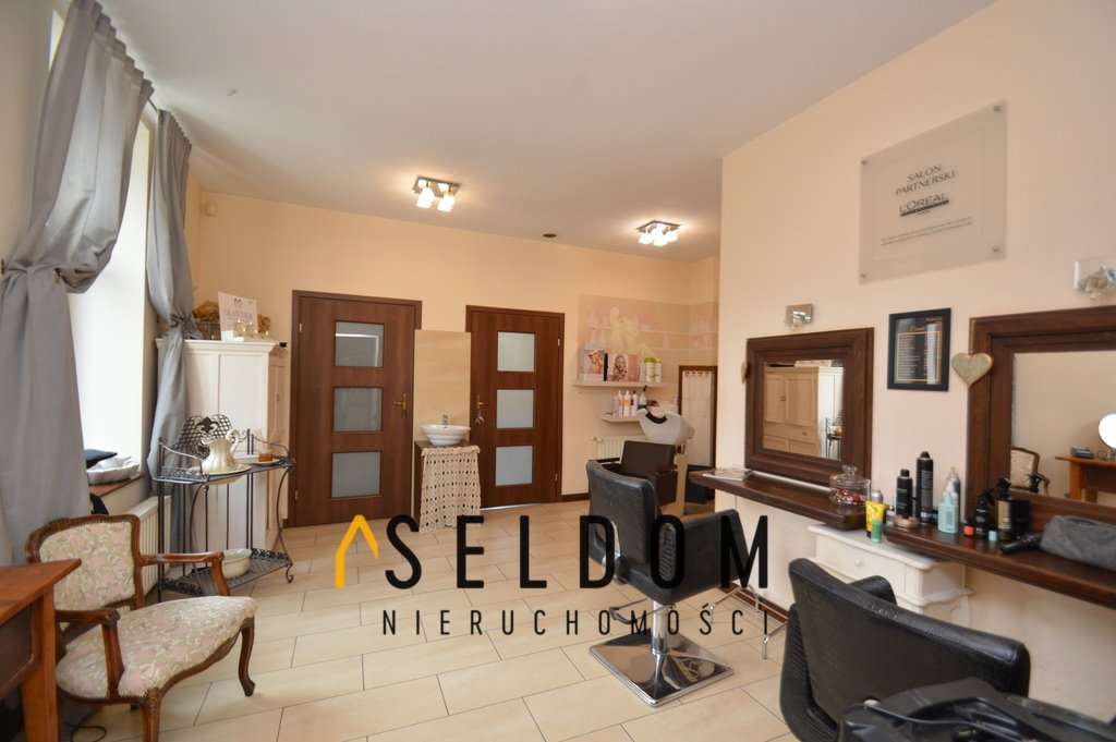 Lokal usługowy po remoncie, 72 m², blisko centrum Chojnów  72m2 Foto 1