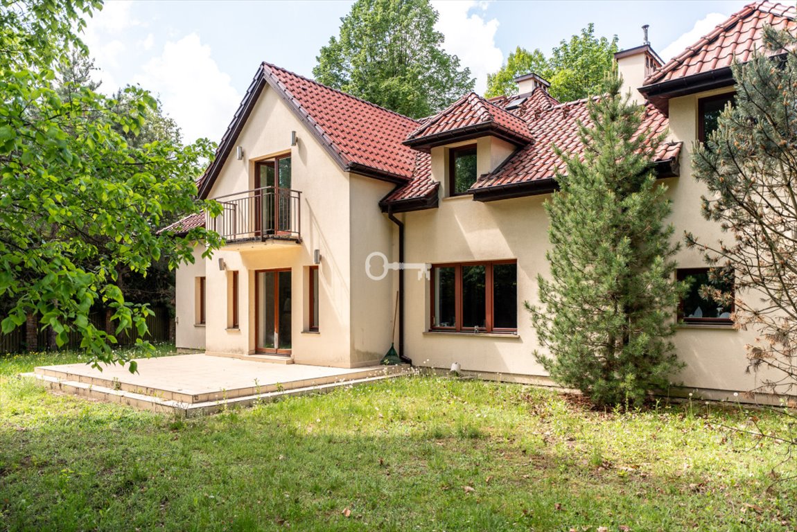 Przestronny dom do remontu z dużą działką i 7 pokojami zapraszam Konstancin-Jeziorna, Śniadeckich  382m2 Foto 1