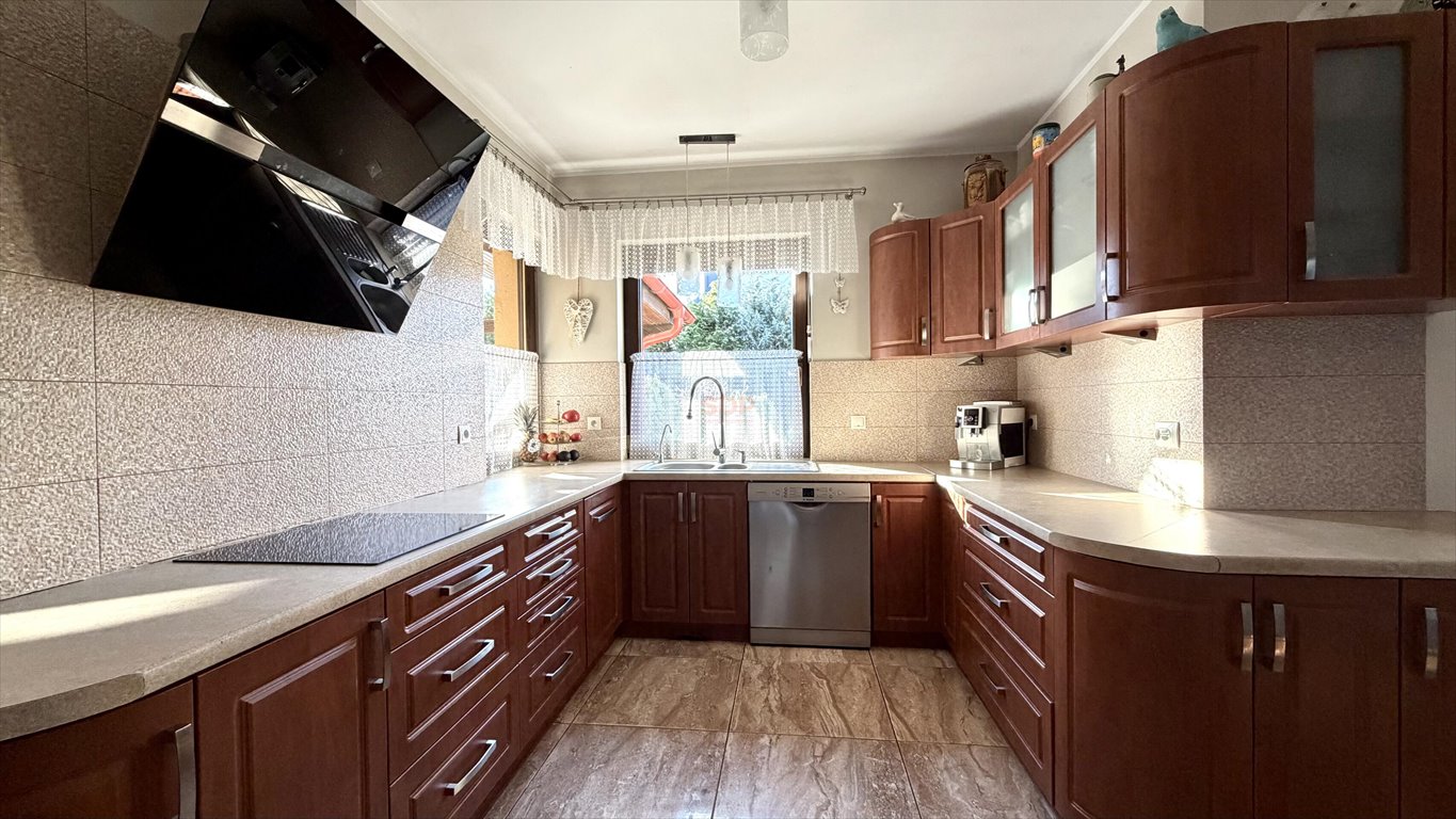 Przestronny dom dwurodzinny 256 m2, ogród, blisko Wrocławia Dobrzykowice, Agatowa  256m2 Foto 1