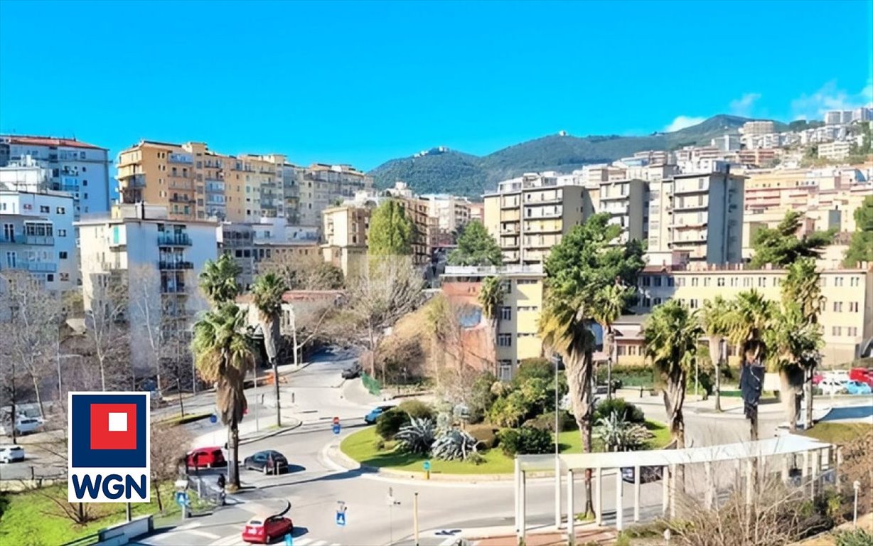 Mieszkanie na sprzedaż Włochy, Salerno, Salerno  140m2 Foto 1