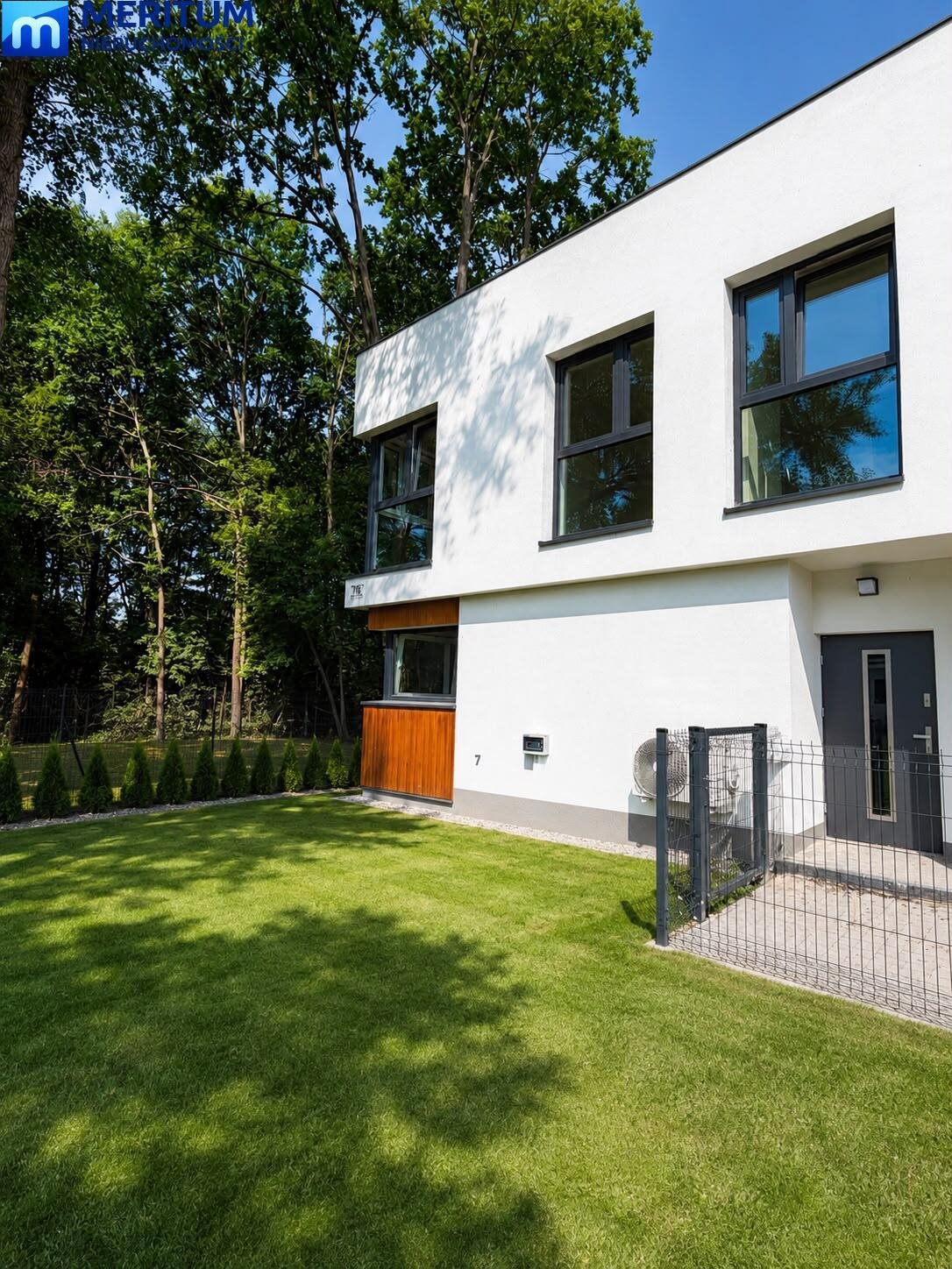 Do sprzedania komfortowy segment 105 m² z ogrodem w Grodzisku Grodzisk Mazowiecki  105m2 Foto 1