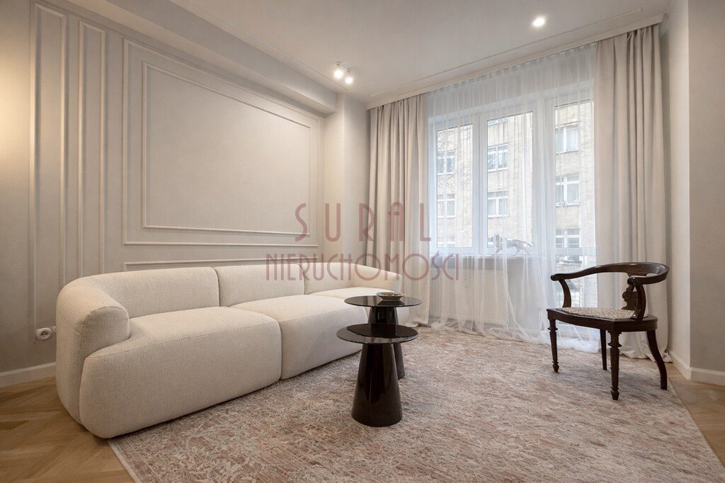 Przestronne 3-pokojowe mieszkanie z balkonem, klimatem i windą Warszawa, Ochota, Filtry, przy Niemcewicza/klimat/balkon/winda/modernistyczna kamienica z 1937 r.  57m2 Foto 1