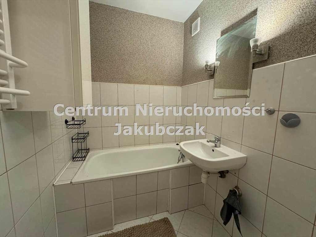 Mieszkanie trzypokojowe na wynajem Leszno  61m2 Foto 3