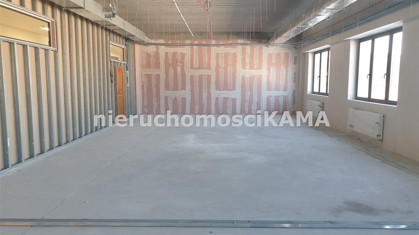 Nowoczesny lokal biurowy 90,9 m² z klimatyzacją i parkingiem Bielsko-Biała  91m2 Foto 1