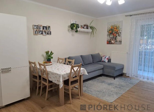 Mieszkanie dwupokojowe na sprzedaż Ząbki, Powstańców  53m2 Foto 1