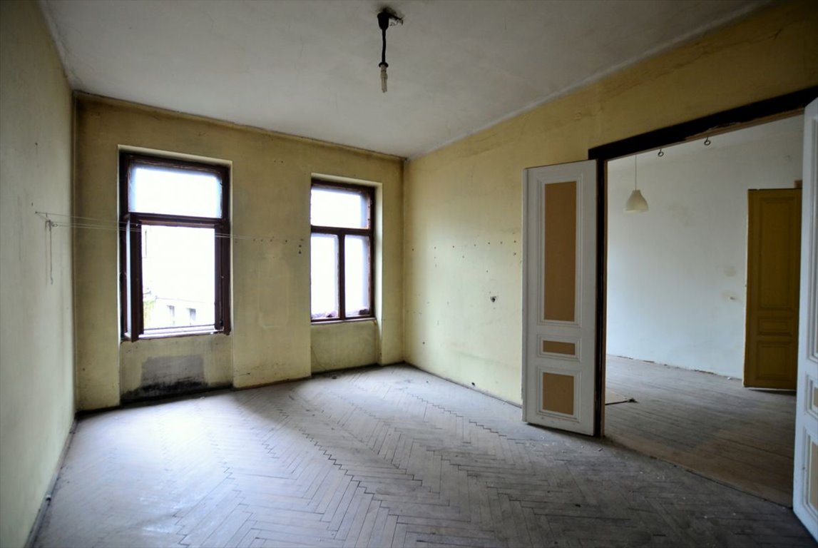 Mieszkanie trzypokojowe na sprzedaż Bielsko-Biała, Komorowicka  64m2 Foto 4