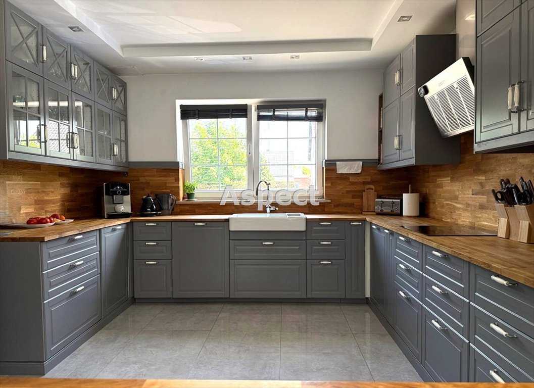 Dom na sprzedaż Toszek  260m2 Foto 1