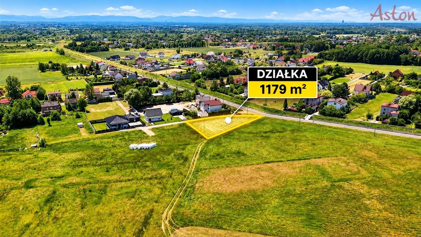 Na sprzedaż działka 1179 m² pod dom lub bliźniak w Bieruniu Bieruń, Czarnuchowice  1 179m2 Foto 1