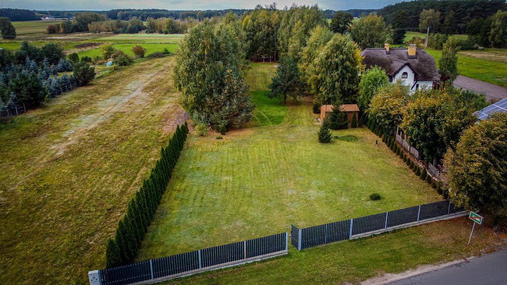 Polecam dużą działkę 4565 m² w Serokach z możliwością zabudowy Seroki  4 565m2 Foto 1