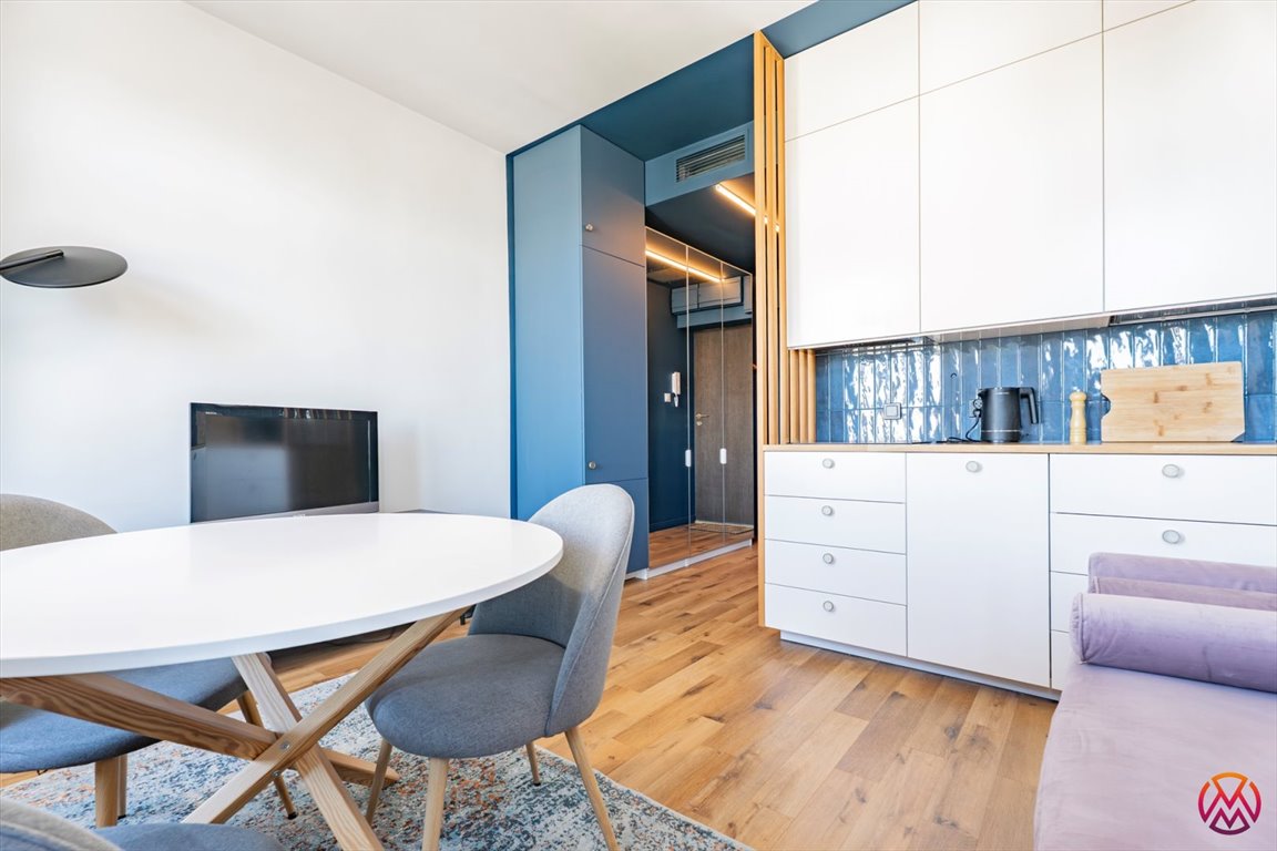 Elegancka kawalerka 21 m² w odrestaurowanym budynku Polonia Residence Łódź, Śródmieście, Śródmieście, Gabriela Narutowicza  21m2 Foto 1