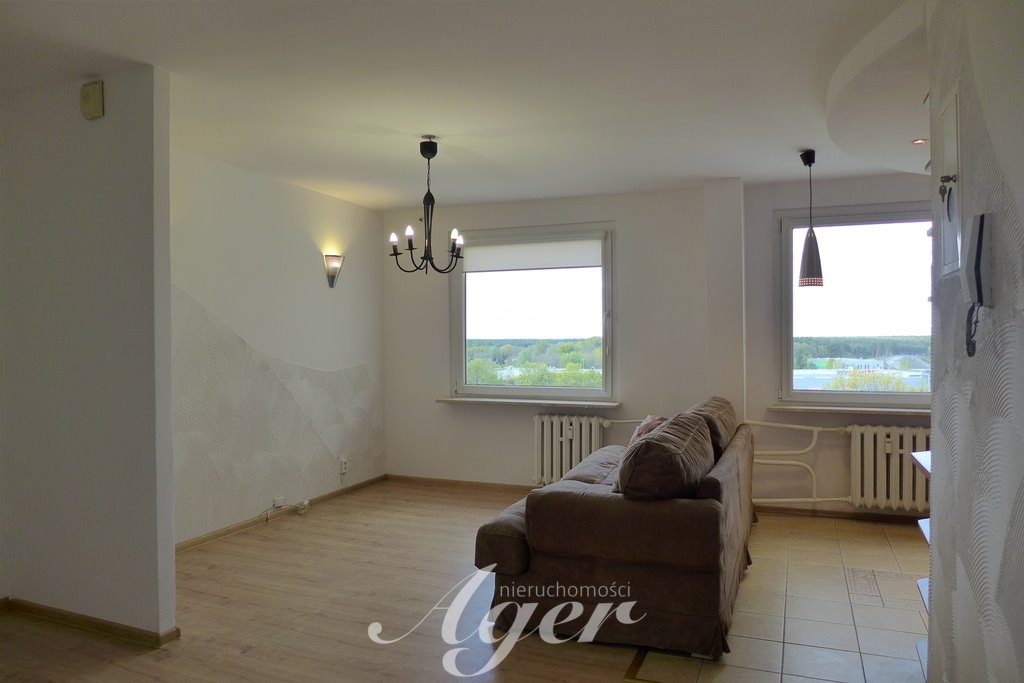 Do sprzedania przestronne 2-pokojowe mieszkanie z balkonem i windą Zielona Góra, Osiedle Pomorskie  49m2 Foto 1
