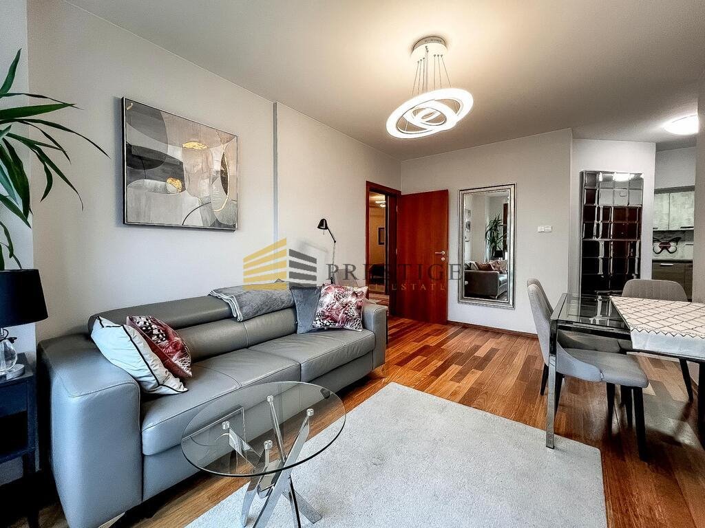 Nowoczesny apartament 75 m2 z 2 łazienkami, balkonem i parkingiem Warszawa, Śródmieście, Zygmunta Słomińskiego  75m2 Foto 1