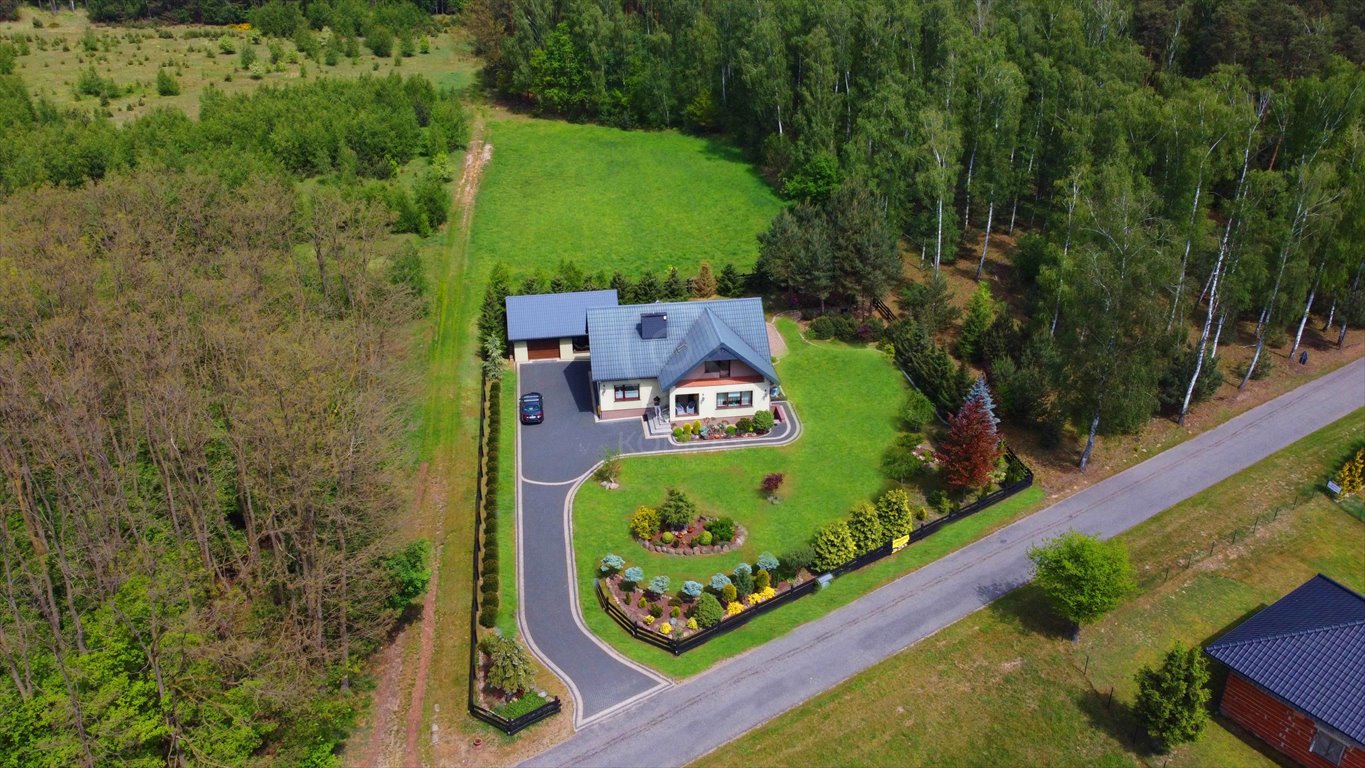 Dom na sprzedaż Mąkoszyce, Mąkoszyce  196m2 Foto 1