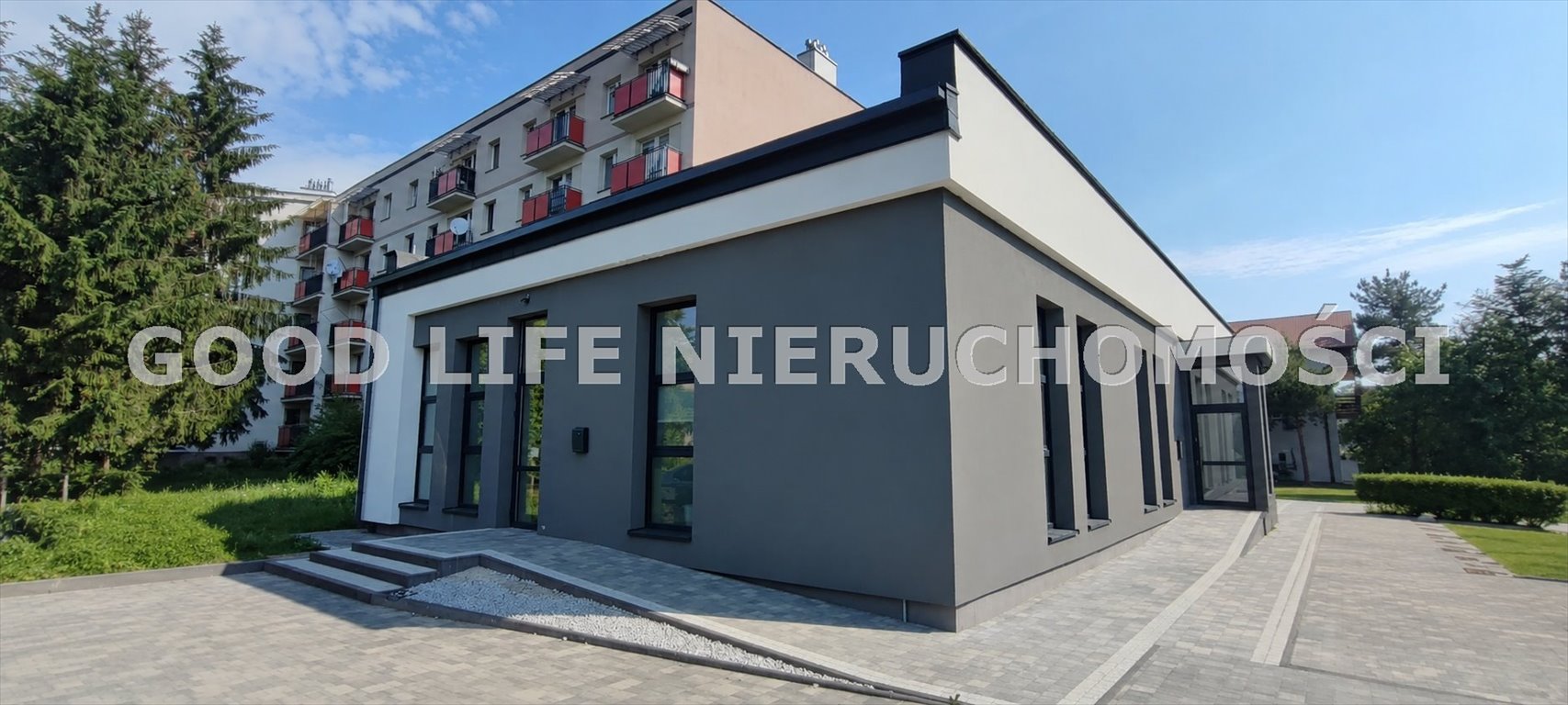 Wynajem lokalu 96 m2 z prywatnym parkingiem i klimatyzacją Rzeszów, Orląt Lwowskich  96m2 Foto 1