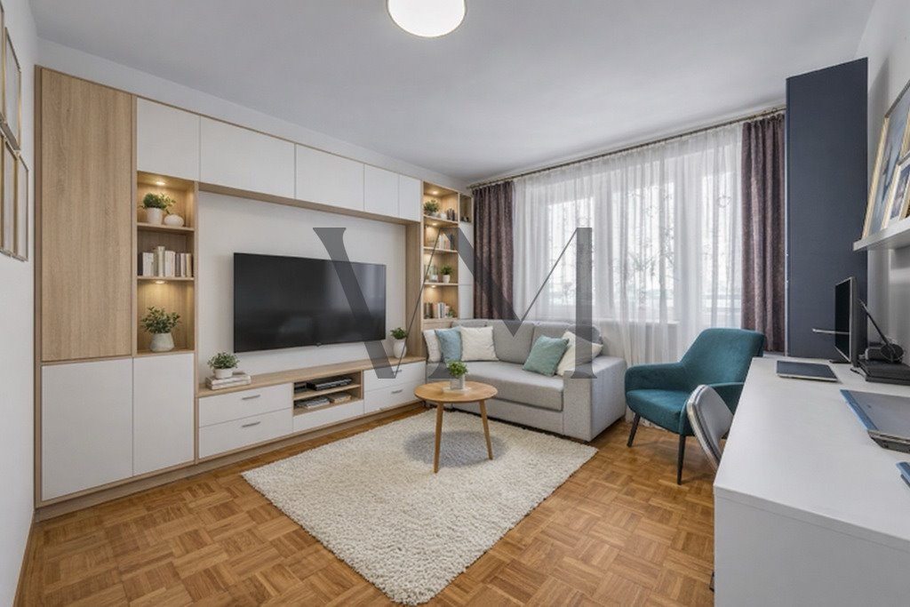 4-pokojowe mieszkanie do remontu na Mokotowie z dużym balkonem Warszawa, Mokotów, Stegny, Sardyńska  64m2 Foto 1