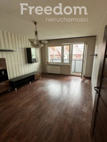 Sprzedam komfortowe mieszkanie 48 m² z balkonem w Piła Piła, Łowiecka  48m2 Foto 1