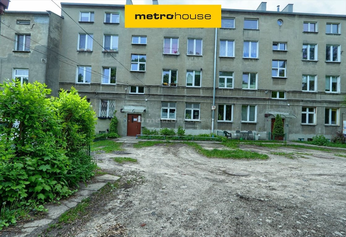 Kawalerka 30 m2 w Łodzi, Bałuty, inwestycja lub do zamieszkania Łódź, Bałuty, Limanowskiego  30m2 Foto 1