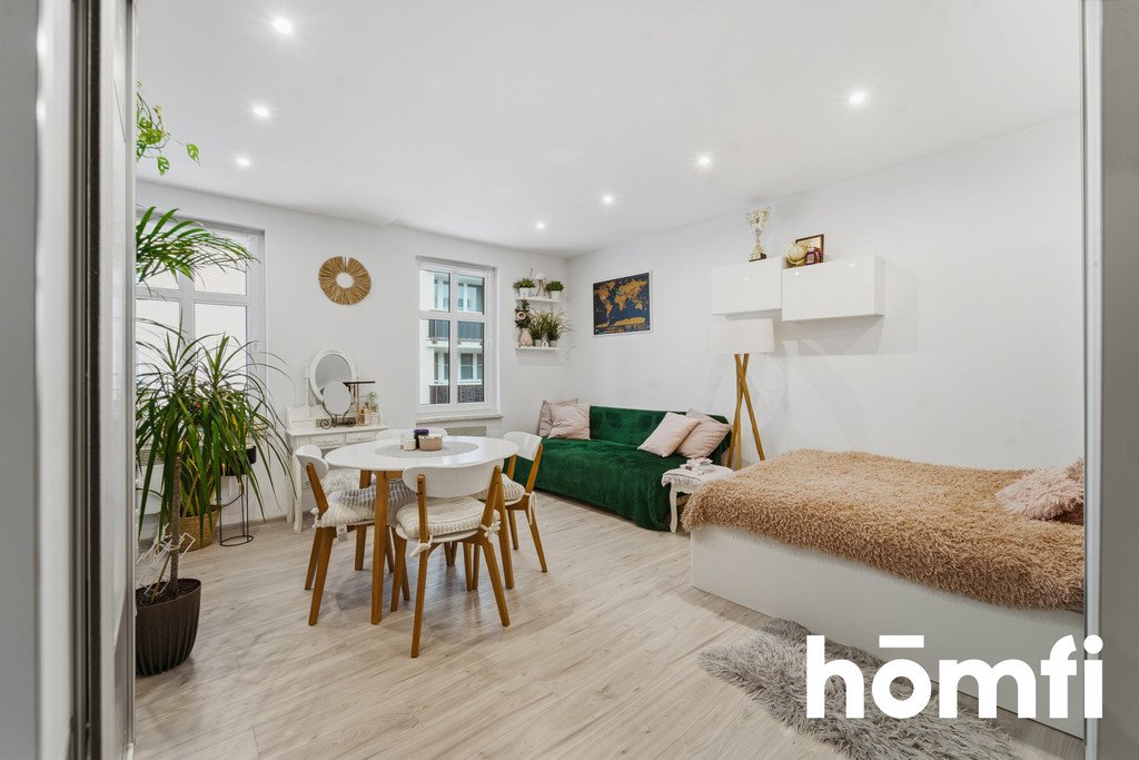 Gotowa kawalerka 35 m² w Katowicach – nowoczesny remont! Katowice, Załęże, Wincentego Janasa  35m2 Foto 1