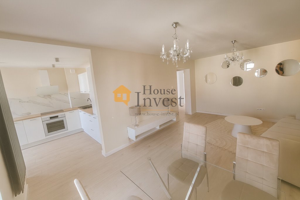 Mieszkanie trzypokojowe na sprzedaż Legnica, Piastowska  77m2 Foto 1