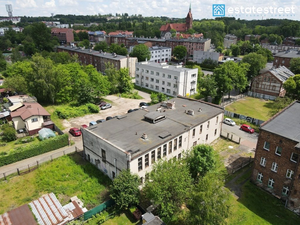 Mieszkanie na sprzedaż Ruda Śląska, Wirek, Strażacka  740m2 Foto 2