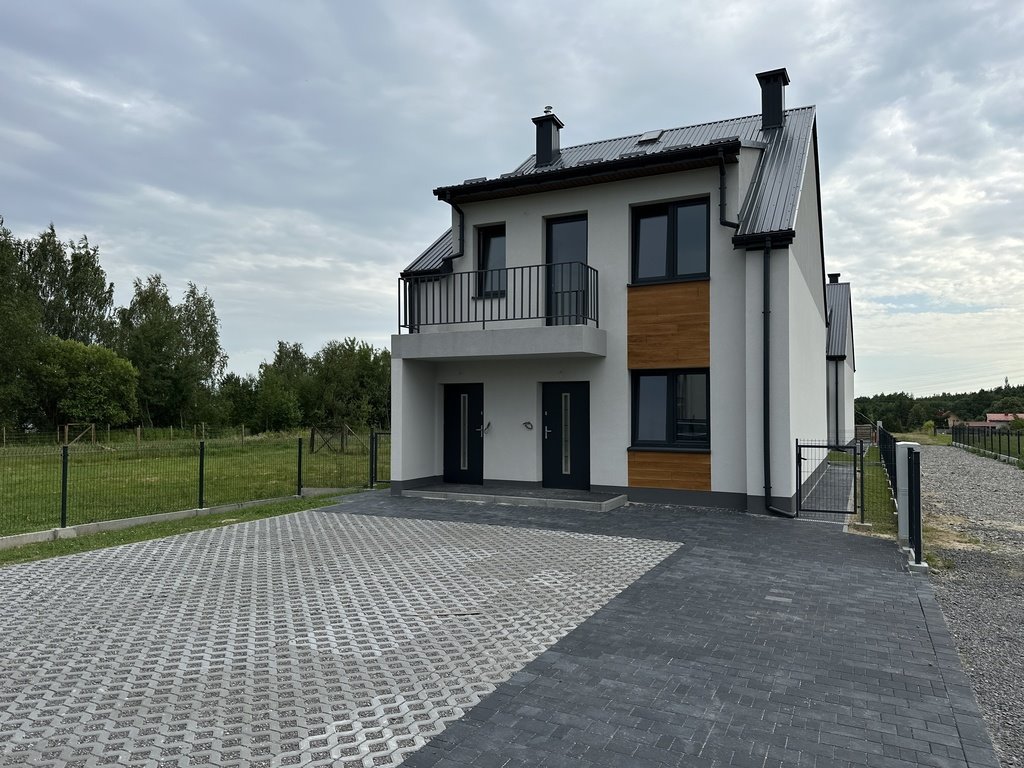 Mieszkanie trzypokojowe na sprzedaż Głogów Małopolski, Sosnowa  68m2 Foto 1