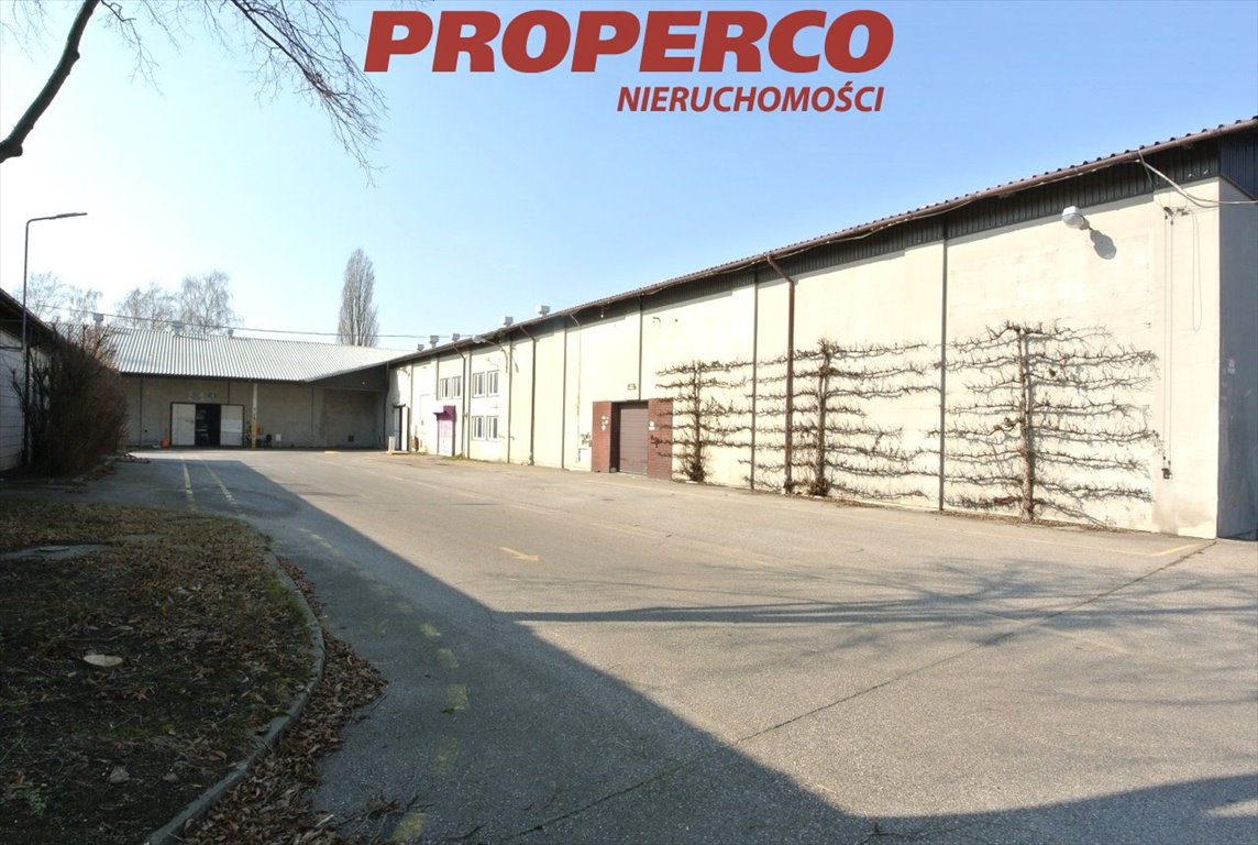 Wynajmę magazyn 350 m² z wysokim składowaniem i szybkim dojazdem Błonie  350m2 Foto 1