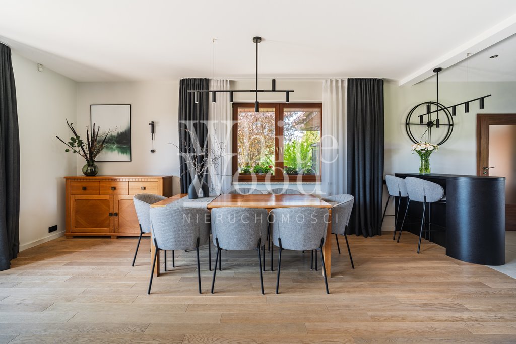 Sprzedam przestronny dom 414 m² z dużą działką nad Zatoką Pucką Mosty, Okrężna  363m2 Foto 1