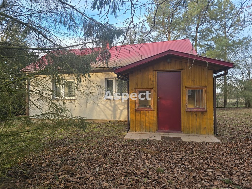 Dom na sprzedaż Żuki  44m2 Foto 1