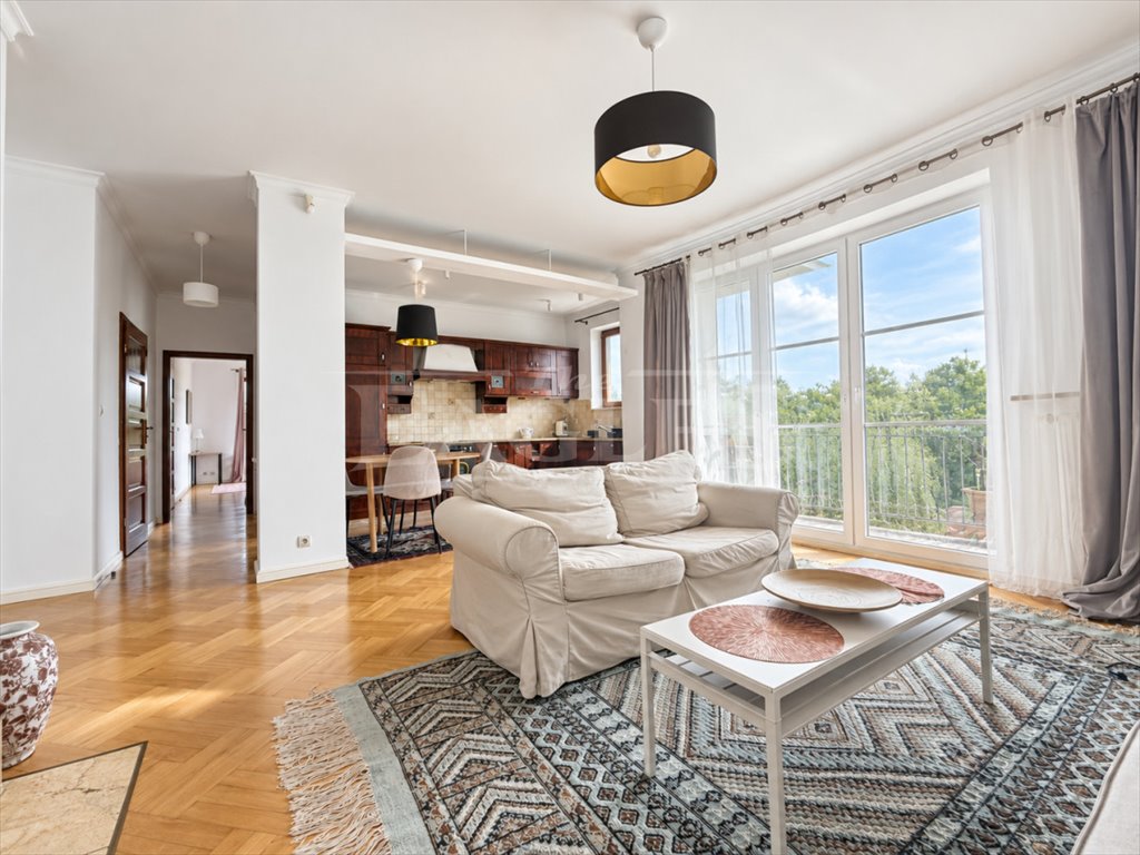 Polecam jasne, komfortowe 3-pokojowe mieszkanie 89 m² w Konstancinie Konstancin-Jeziorna, Kołobrzeska  89m2 Foto 1