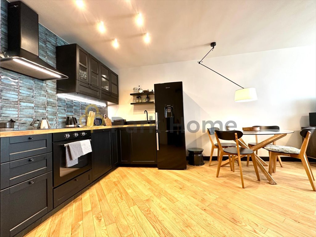 Mieszkanie dwupokojowe na sprzedaż Leszno  41m2 Foto 1