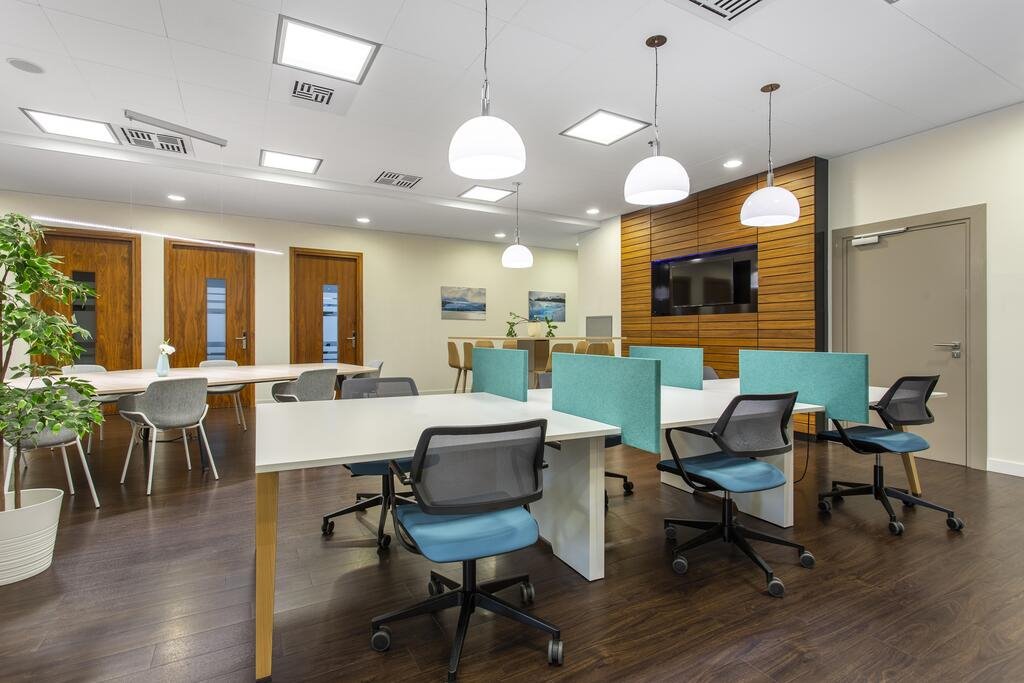 Lokal użytkowy na wynajem Poznań, Centrum, pl. Władysława Andersa  5m2 Foto 1