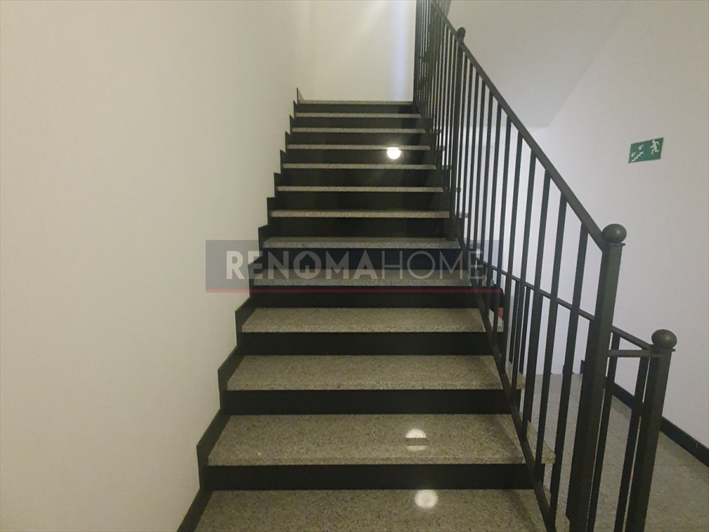 Dom na sprzedaż Dzierżoniów  401m2 Foto 1