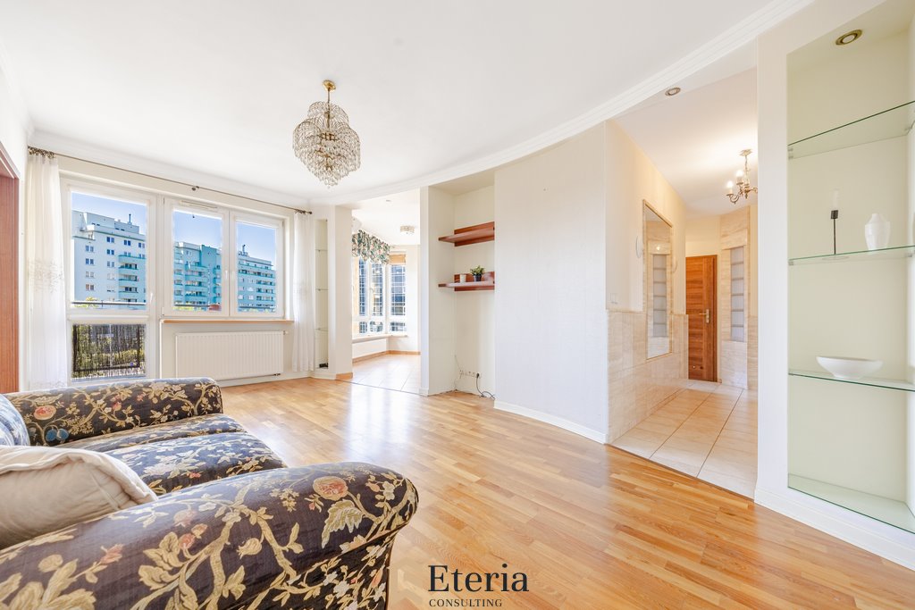 Do sprzedania komfortowe 3-pokojowe mieszkanie 70,7 m² w Warszawie Warszawa, Ursynów, Kabaty, Melchiora Wańkowicza 1  71m2 Foto 1