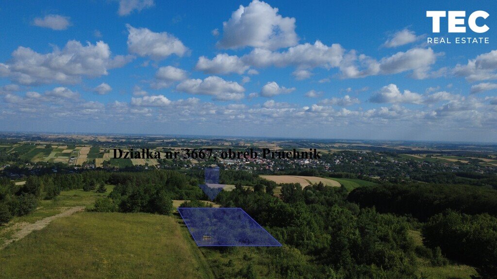 Polecam widokową działkę w Pruchniku z mediami i możliwością podziału Pruchnik  900m2 Foto 1