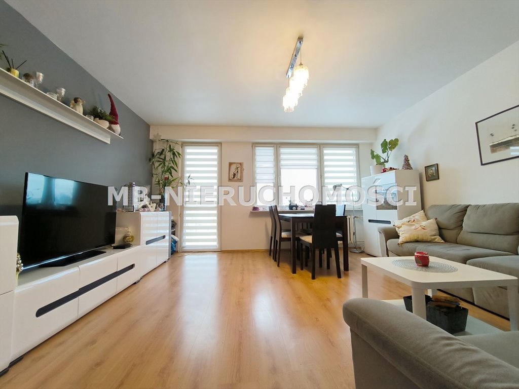 Mieszkanie czteropokojowe  na sprzedaż Olsztyn, Pieczewo, Bolesława Jeziołowicza  72m2 Foto 1