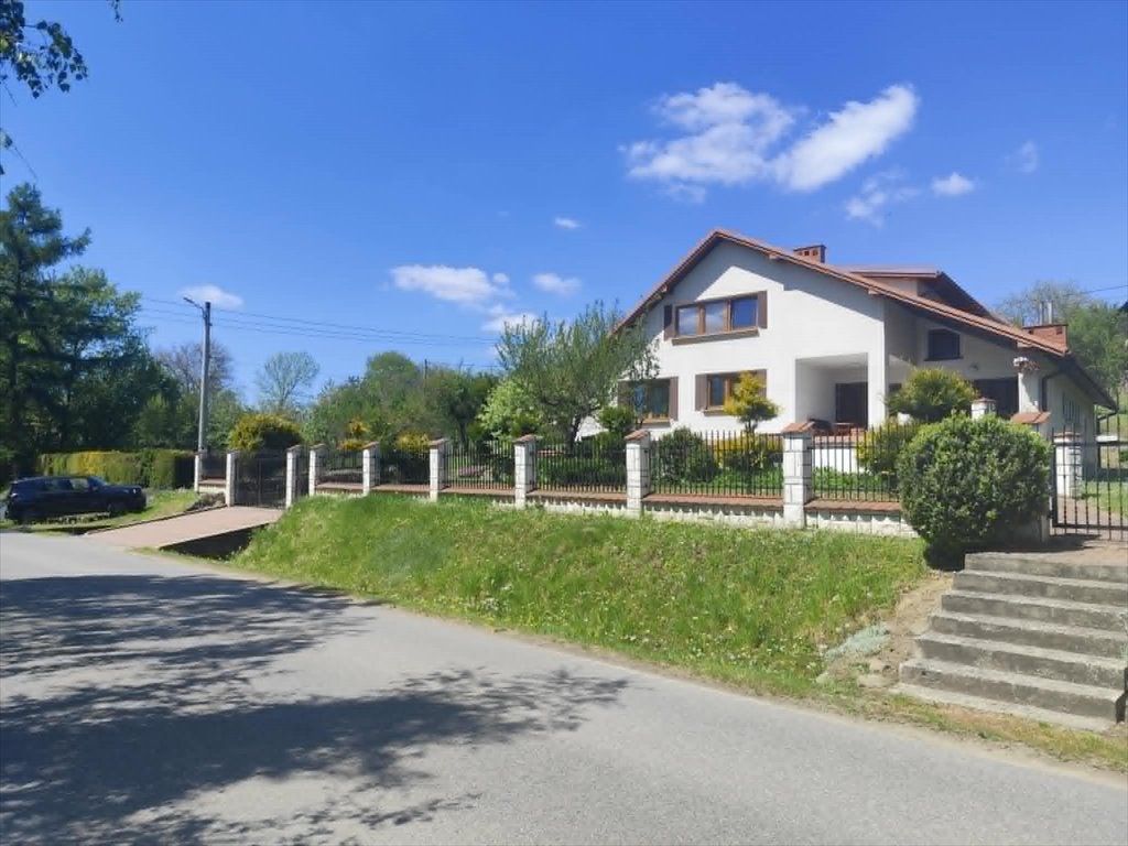 Przestronny dom 250 m² z garażem i ogrodem w Nowym Gliniku Nowy Glinik  250m2 Foto 1