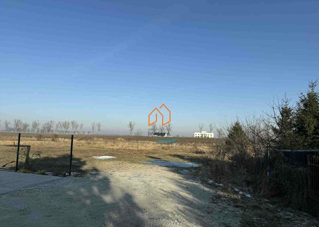 Działka budowlana 838 m² w Środzie Wielkopolskiej z mediami Środa Wielkopolska  838m2 Foto 1