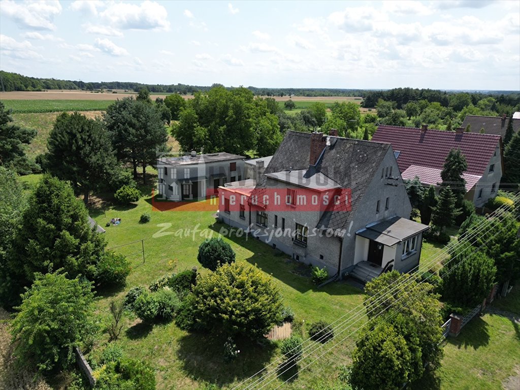 Dwupokoleniowy dom z potencjałem na dużej działce 15,68 a Zdzieszowice  230m2 Foto 1