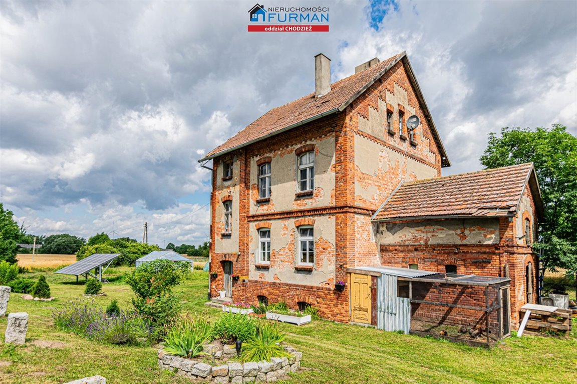 Dom z potencjałem w Lipinach, 110 m2, ogrzewanie i fotowoltaika Lipiny, Lipiny  141m2 Foto 1