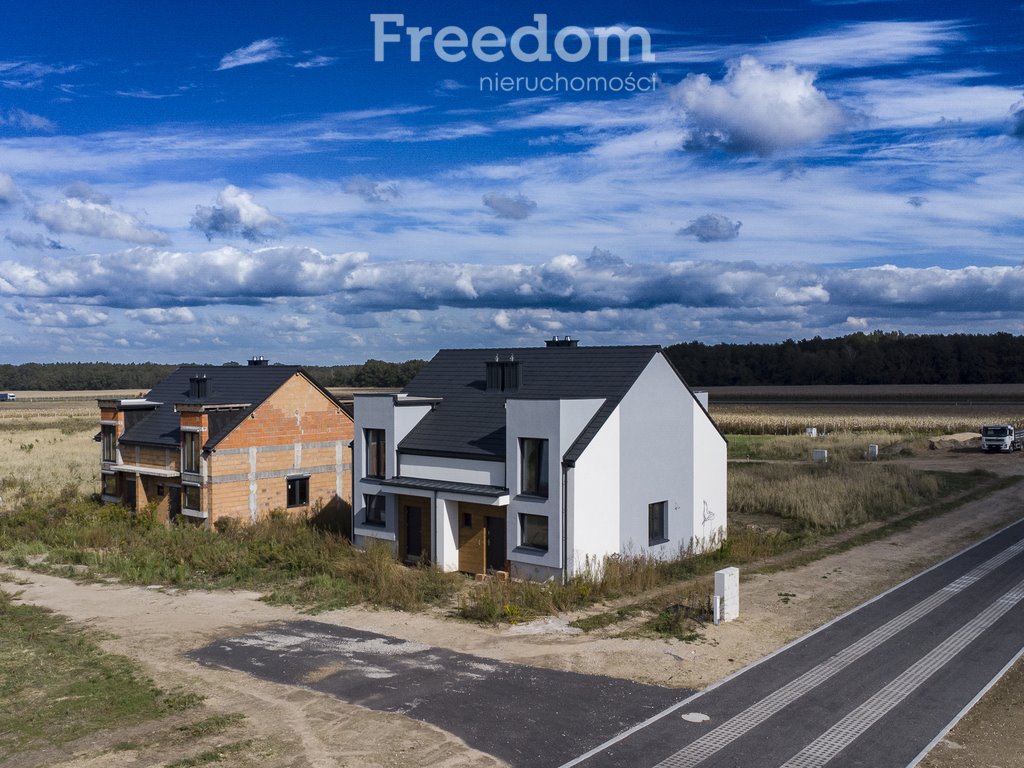 Mieszkanie czteropokojowe  na sprzedaż Nysa  120m2 Foto 1