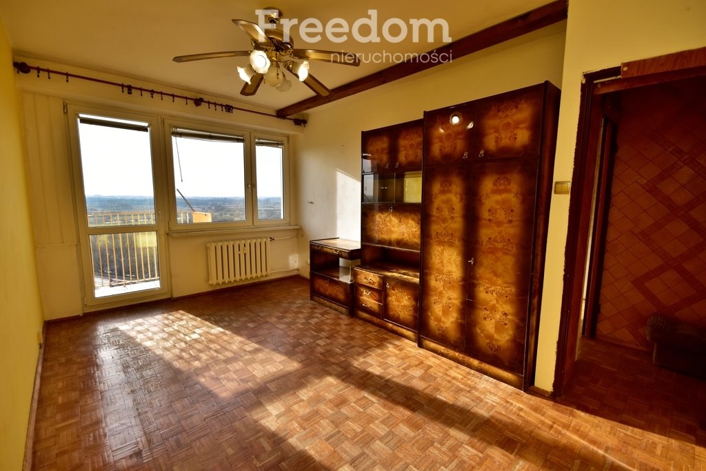 Mieszkanie trzypokojowe na sprzedaż Konin, Bydgoska  48m2 Foto 1