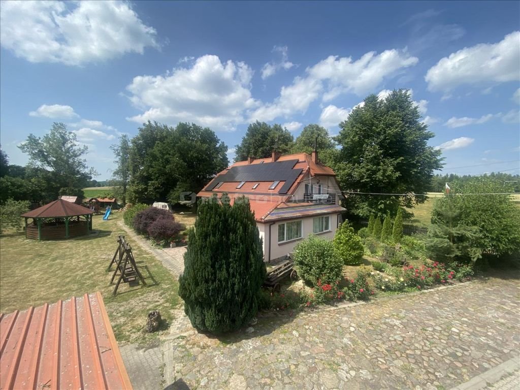 Urokliwa agroturystyka z dostępem do rzeki i 11 pokoi. Radzimowice  247m2 Foto 1