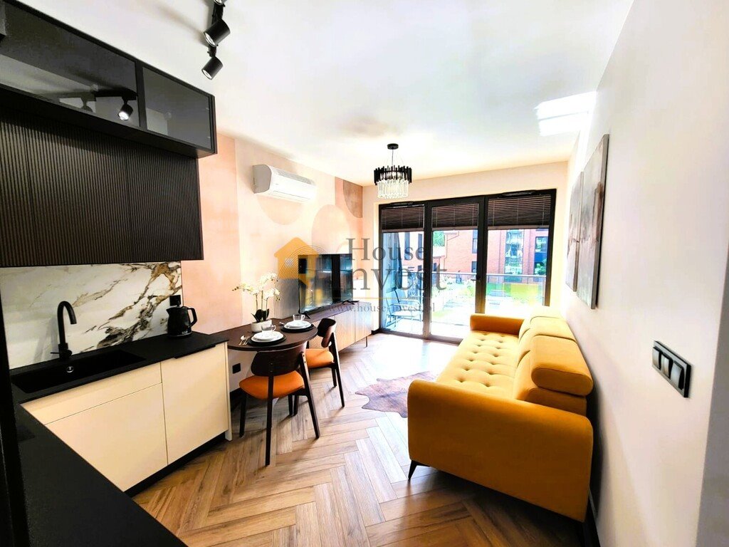 Mieszkanie dwupokojowe na wynajem Legnica, Grodzka  45m2 Foto 1