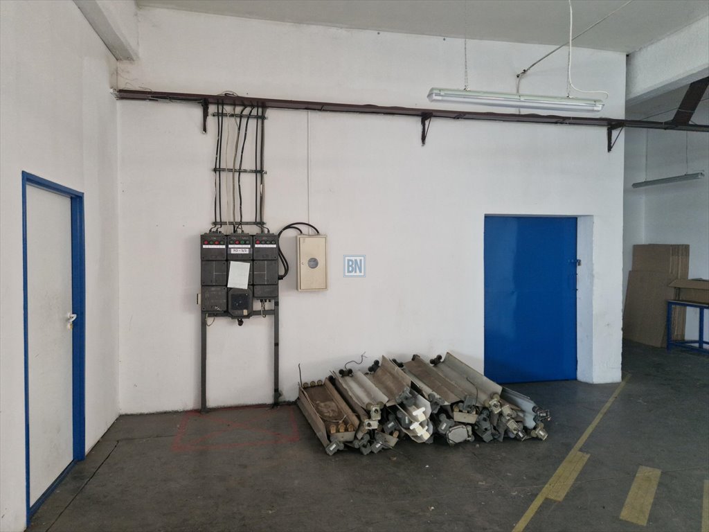 Lokal użytkowy na wynajem Bielsko-Biała  2 300m2 Foto 4