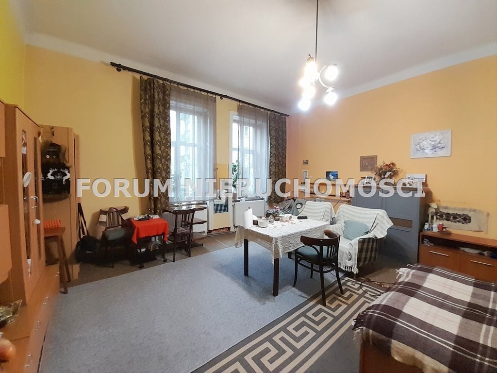 Mieszkanie trzypokojowe na sprzedaż Bielsko-Biała, Centrum  105m2 Foto 1